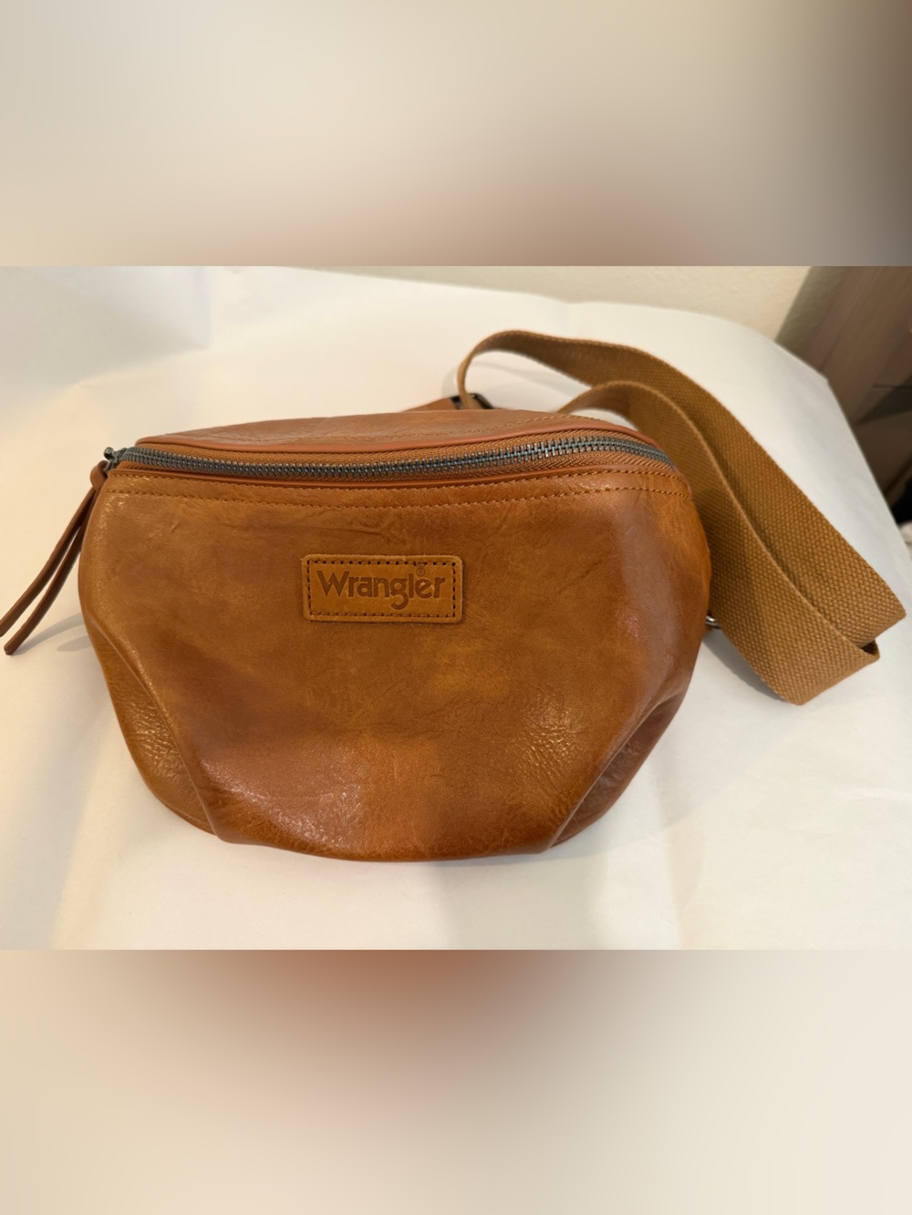 Wrangler brown belt bag
